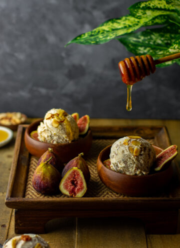 Honey roasted fig and almond cheesecake ice cream 3