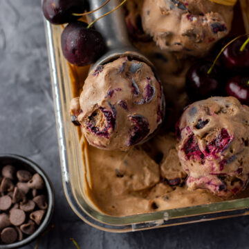 Double chocolate cherry cheesecake ice cream Double chocolate cherry cheesecake ice cream