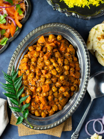 The best south Indian sweet potato chickpea coconut curry 29